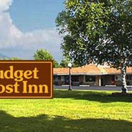 Budget Host Inn - Manistique Luaran gambar