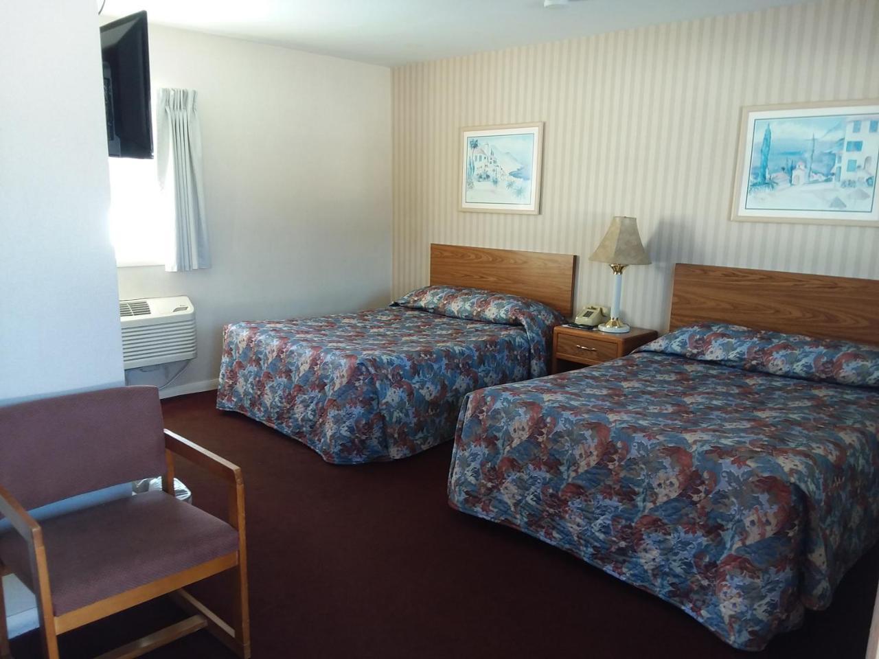 Budget Host Inn - Manistique Luaran gambar
